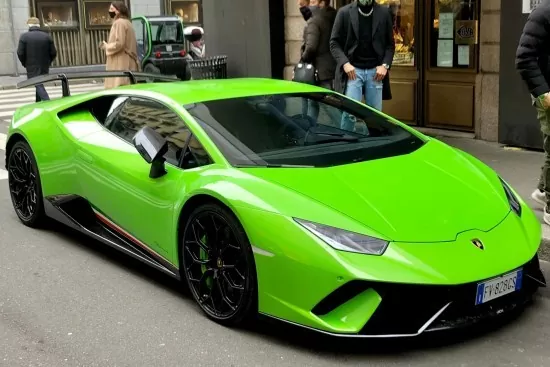 mobil mewah di indonesia dan pemiliknya - Lamborghini Huracan