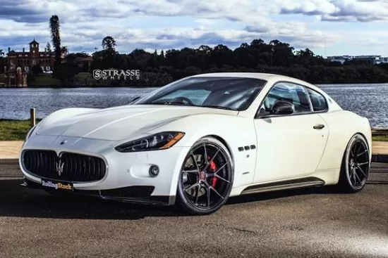 mobil mewah di indonesia dan pemiliknya - Maserati Granturismo