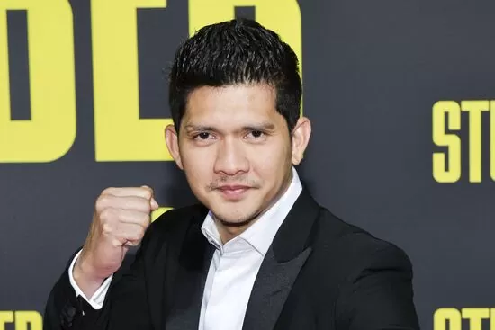 Artis Zodiak Aquarius - Iko Uwais